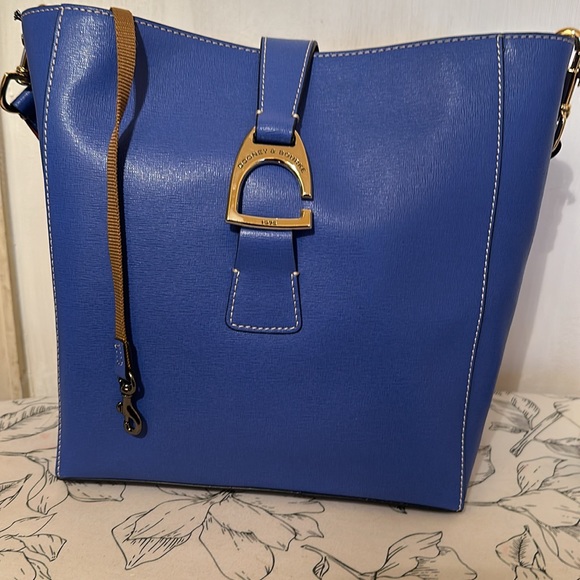 Handbag - Picture 9 of 13